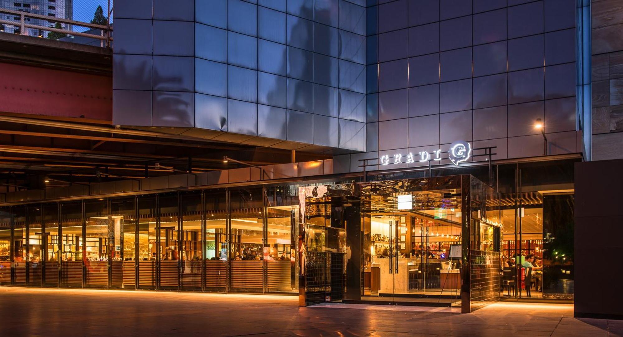 Crown Towers Melbourne — Photos 1